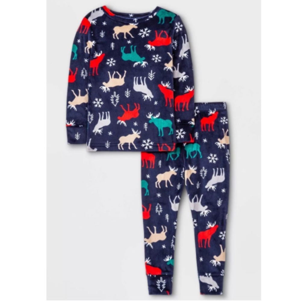 Cat And Jack Boy’s 2pc Snuggly Soft Festive Print Pajama Set